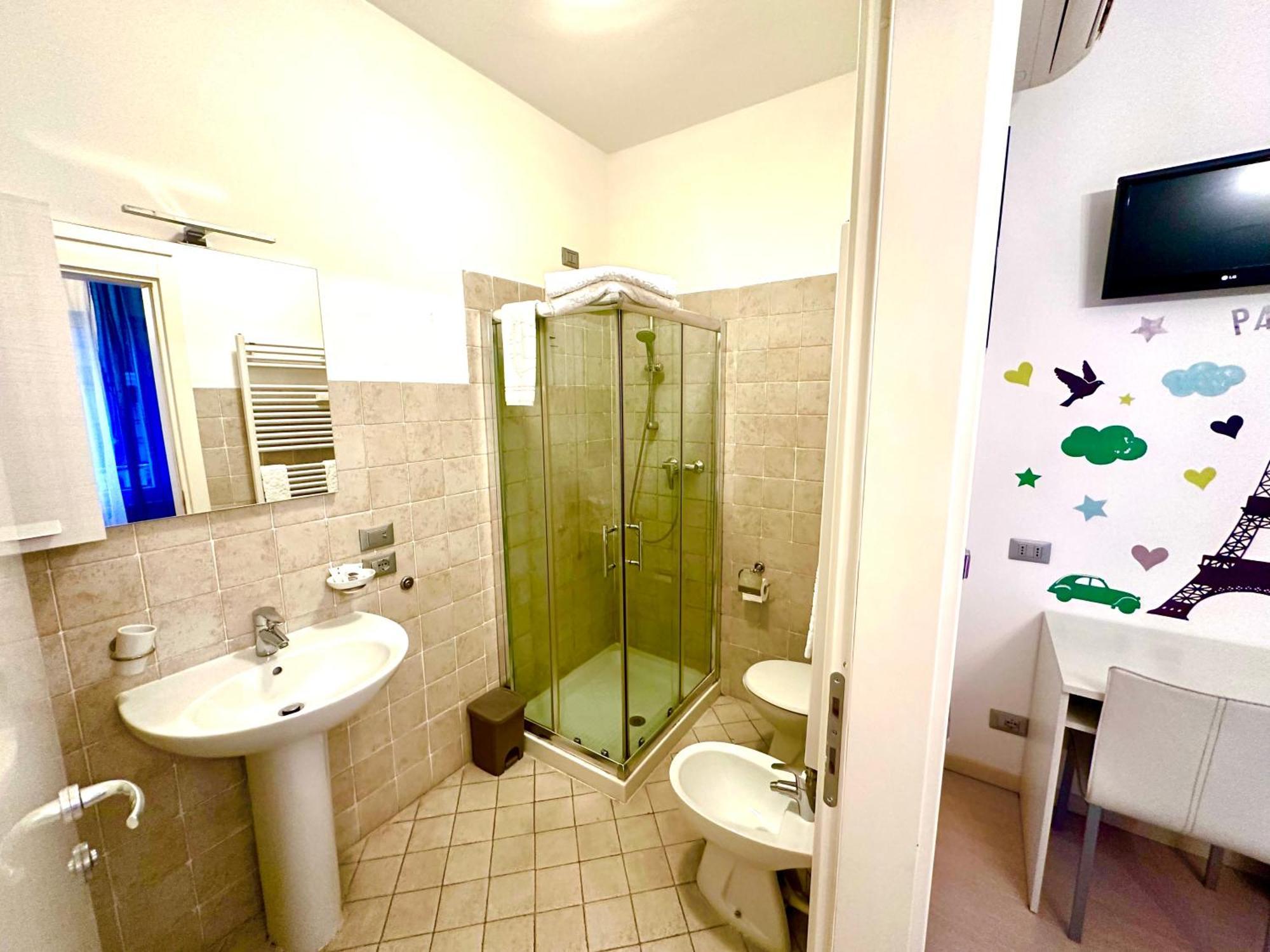 Ai Giardini Rooms -Vicino Ospedale Borgo Trento E Centro Storico Verona Exteriér fotografie