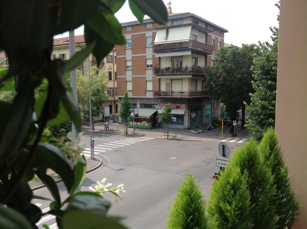 Ai Giardini Rooms -Vicino Ospedale Borgo Trento E Centro Storico Verona Exteriér fotografie